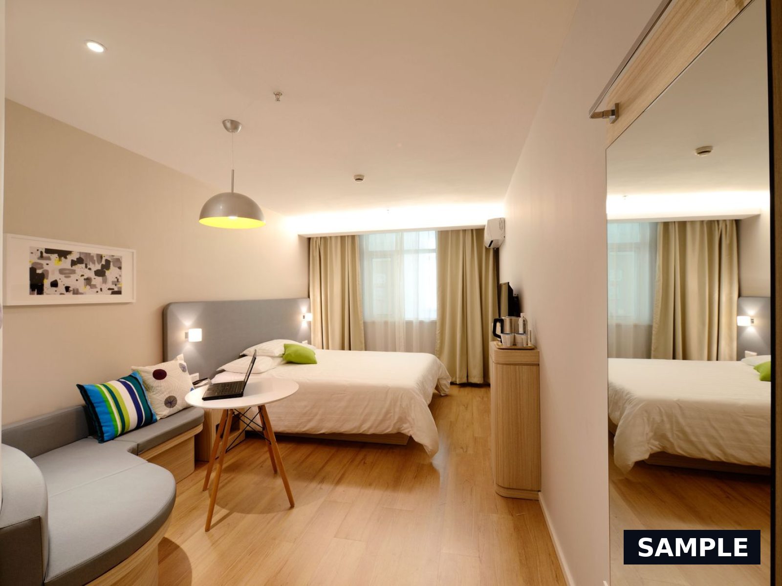 Second bedroom